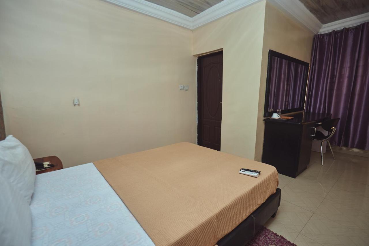 Koraf Hotels Abuja Exterior foto